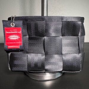 Harvey’s original black seatbelt Pouch